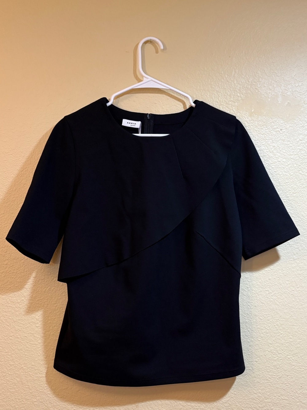 NWT Akris Punto Black Size 12 Large Asymmetrical Blouse Viscose